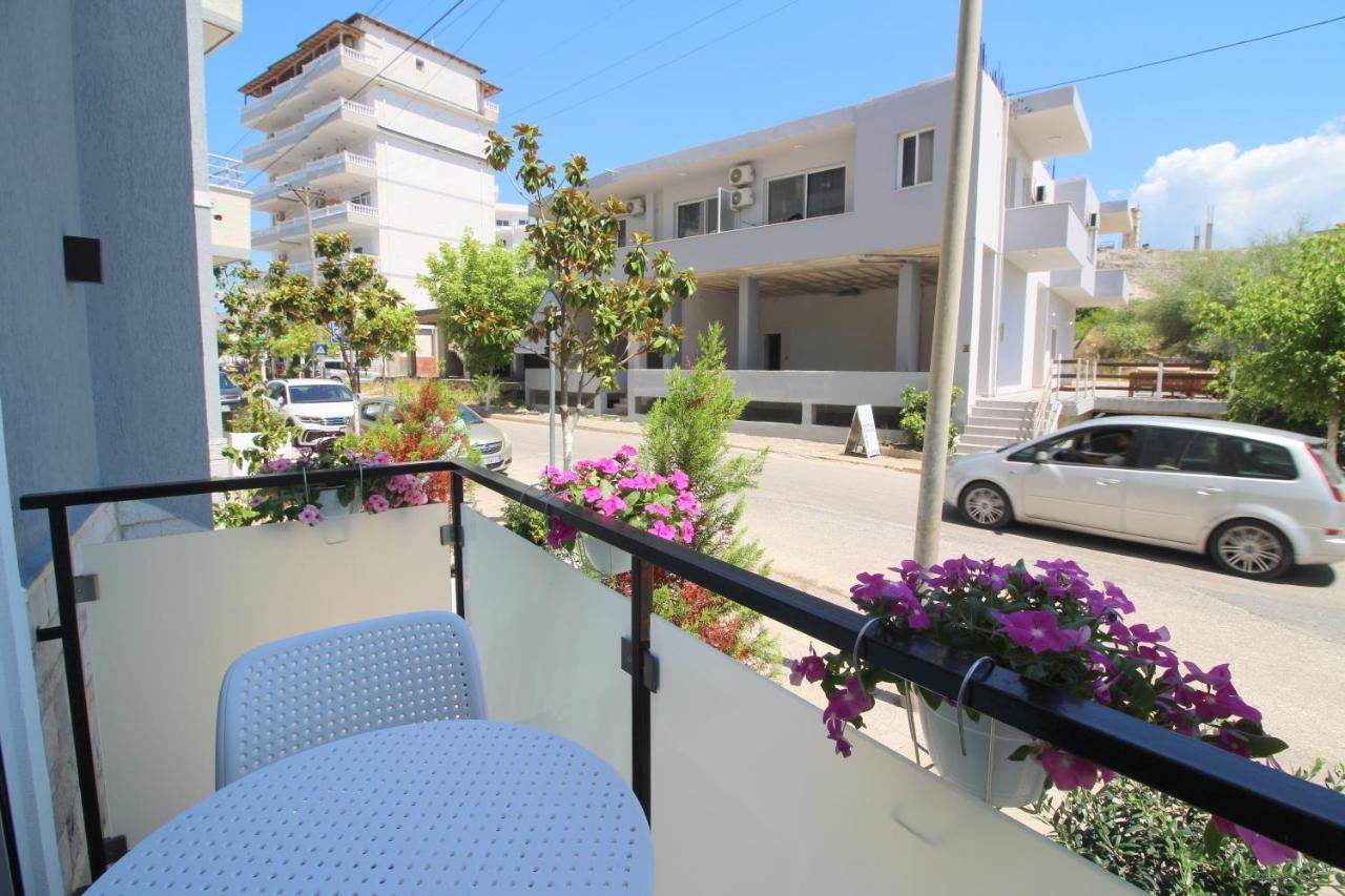F&J Hotel Saranda Extérieur photo